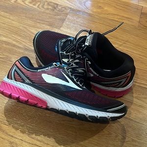 Brooks ghost 10